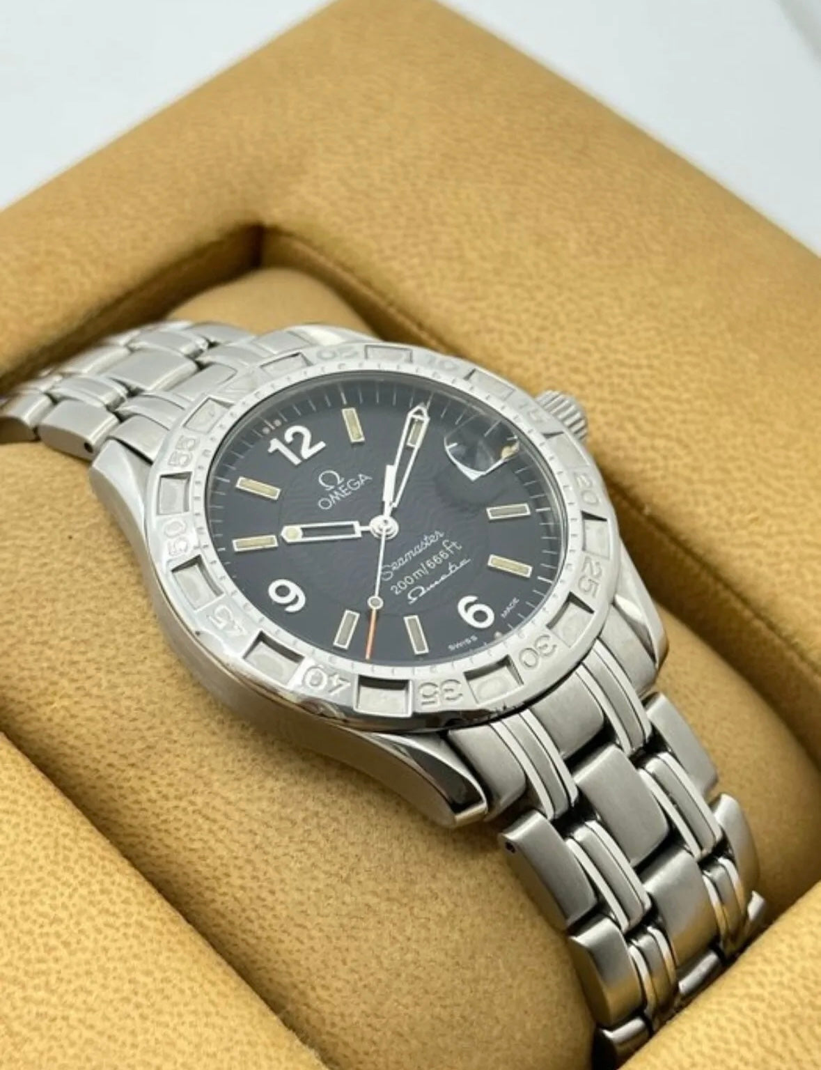 1995 Ω Omega Seamaster 200m/666 ft, Omegamatic, Black dial Men's Dive Watch