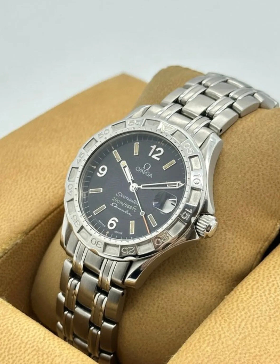 1995 Ω Omega Seamaster 200m/666 ft, Omegamatic, Black dial Men's Dive Watch